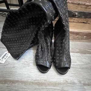 Tom Ford Black Grommet Heeled Boots